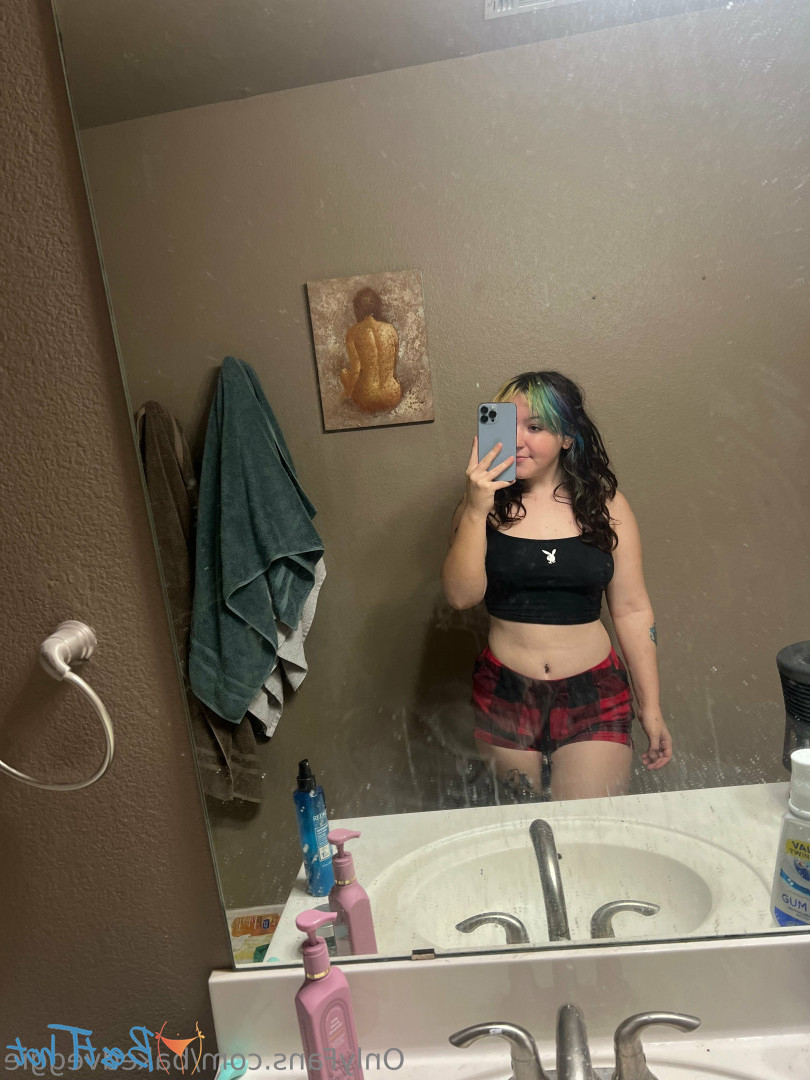 Baked veggie [ bakedveggie ] Onlyfans leaked photo 18451589 on Hotleaks.tv