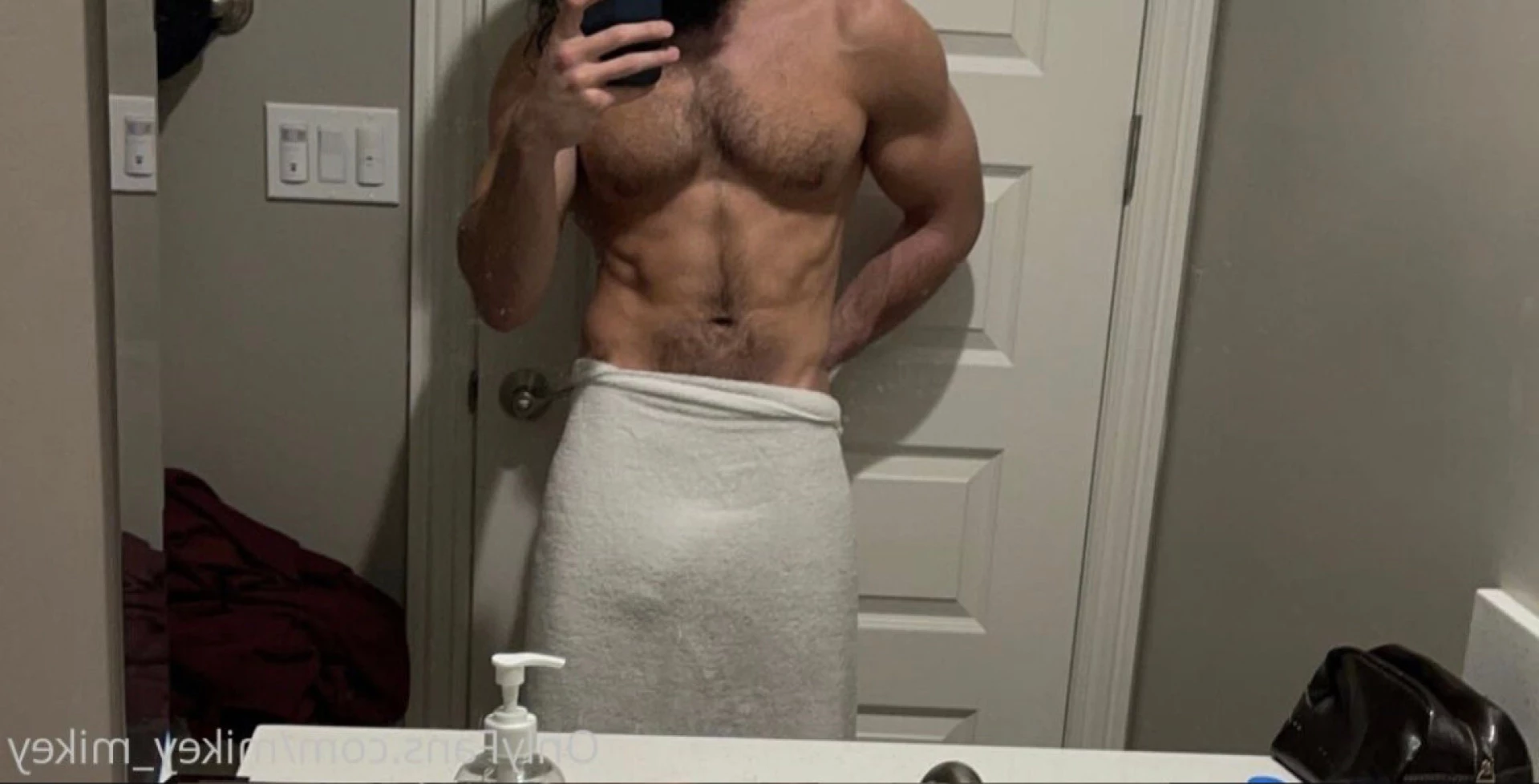 𝔹𝔸ℕ𝔾𝕀ℕ 🅿🆁🅾🅼🅾🆂 [ banginpromos ] Onlyfans leaked photo 15451212 on Hotleaks.tv