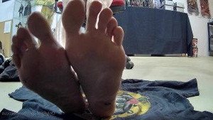 3093284