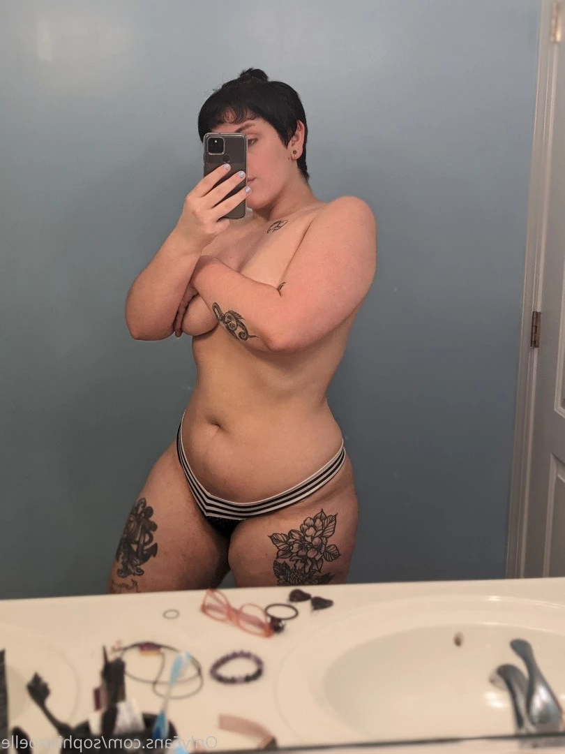 Basil 💖🏳️‍⚧️ [ basilbabyy ] Onlyfans leaked photo 3660478 on Hotleaks.tv