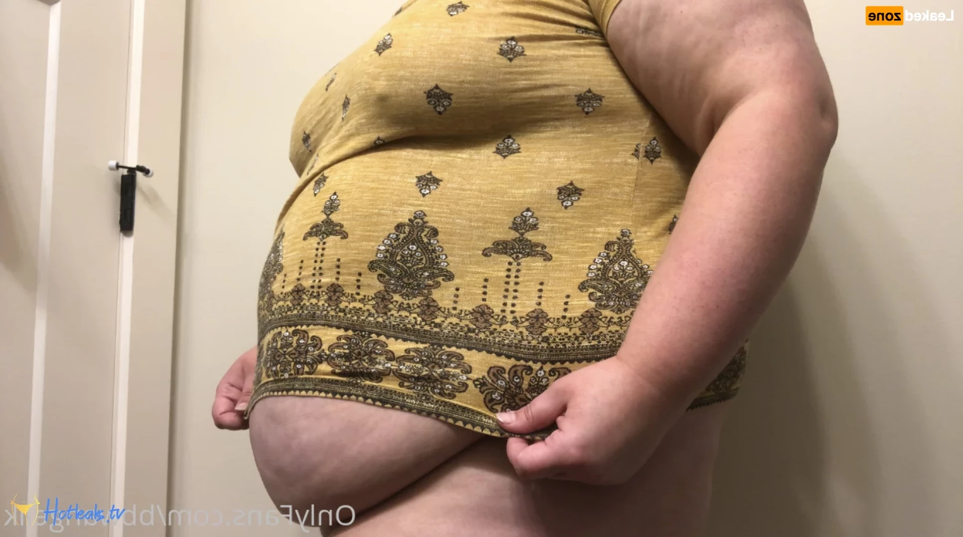 UR FAT GF 💖 [ bbwangelik ] Onlyfans leaked photo 15959665 on Hotleaks.tv