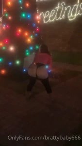 4861437