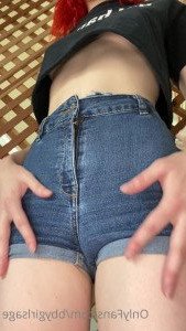 3098059