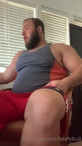 4861987