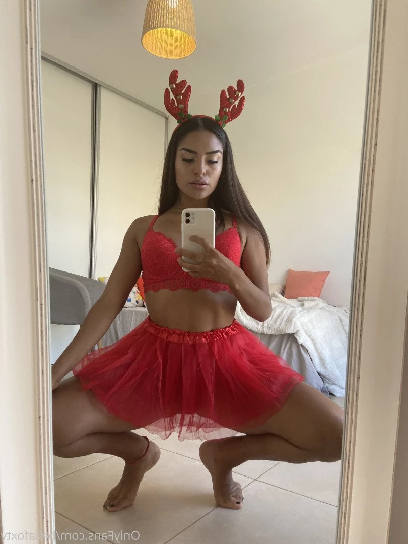 𝗕𝗘𝗟𝗟𝗔 🎀 𝗡𝗨𝗗𝗘 𝗣𝗔𝗚𝗘 [ bellafoxtv ] Onlyfans leaked photo 3936854 on Hotleaks.tv