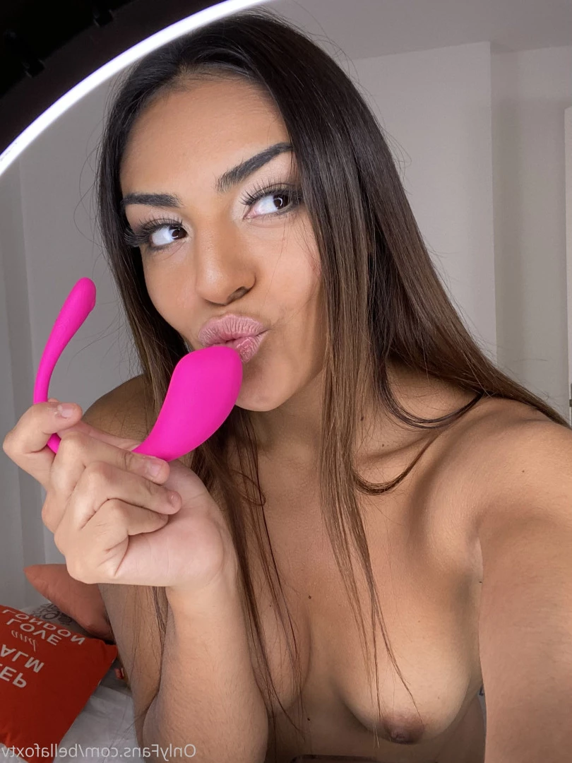 𝗕𝗘𝗟𝗟𝗔 🎀 𝗡𝗨𝗗𝗘 𝗣𝗔𝗚𝗘 [ bellafoxtv ] Onlyfans leaked photo 5935250 on Hotleaks.tv