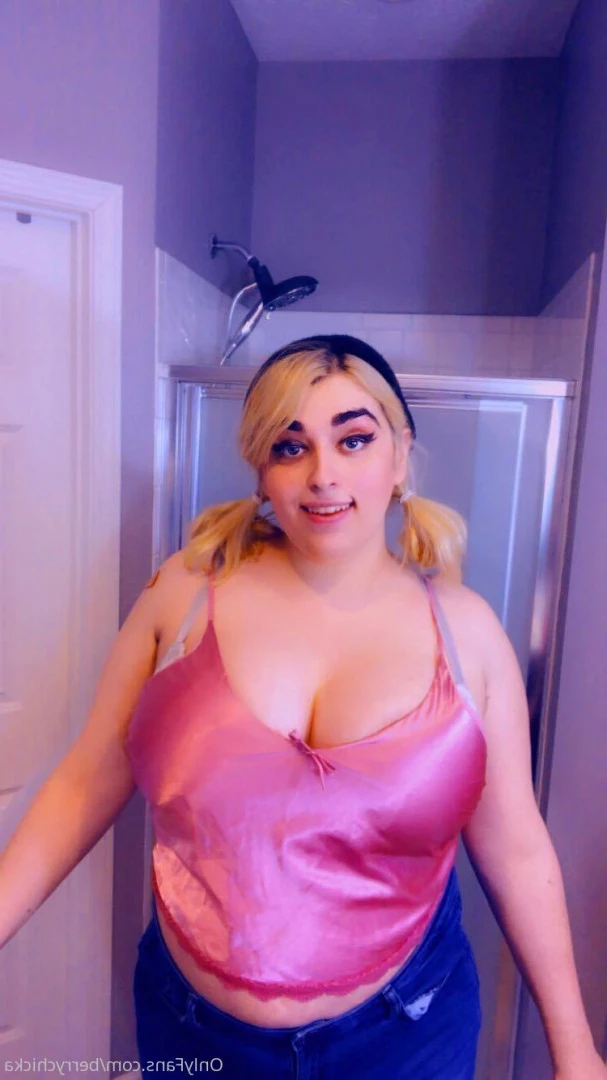 Berry Chicka [ berrychicka ] Onlyfans leaked photo 6136823 on Hotleaks.tv