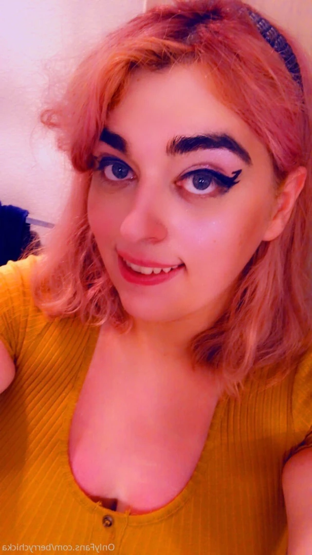 Berry Chicka [ berrychicka ] Onlyfans leaked photo 6137092 on Hotleaks.tv