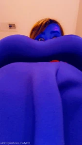 14702569