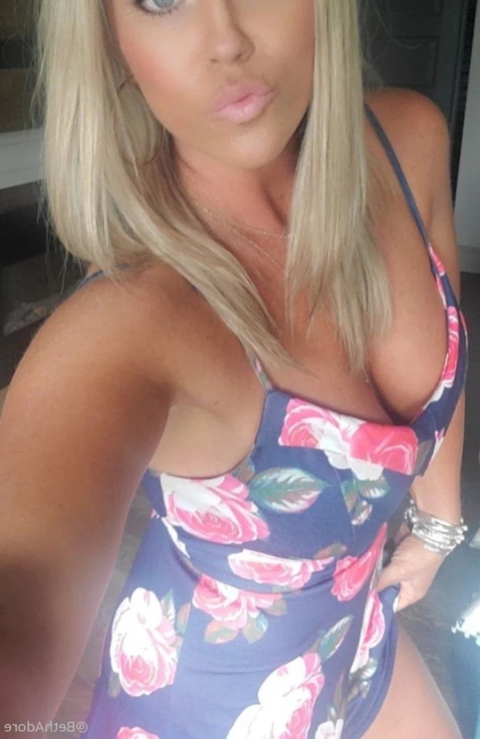 💦BethAdore SQUUIRTS💦 [ bethadore ] Onlyfans leaked photo 12123572 on Hotleaks.tv