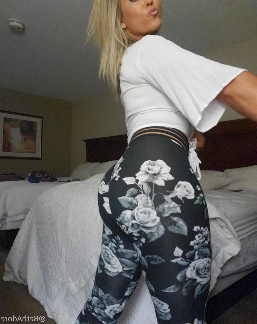 💦BethAdore SQUUIRTS💦 [ bethadore ] Onlyfans leaked photo 14630309 on Hotleaks.tv