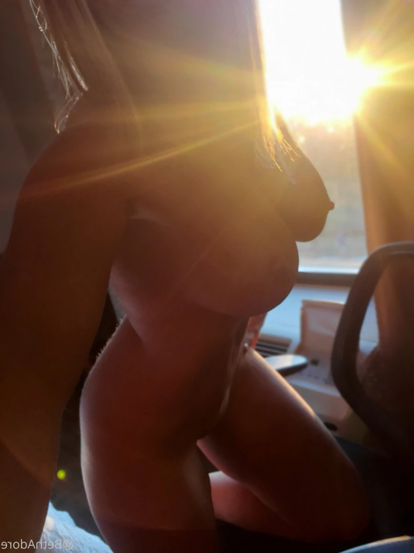 💦BethAdore SQUUIRTS💦 [ bethadore ] Onlyfans leaked photo 16109931 on Hotleaks.tv