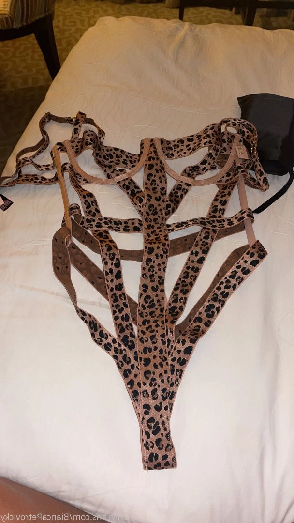 Bianca fetish dominatrix 🔥🔥🌟🌟🌟🌟🌟✅🔥 [ biancapetrovickyoficial ] Onlyfans leaked photo 3889147 on Hotleaks.tv