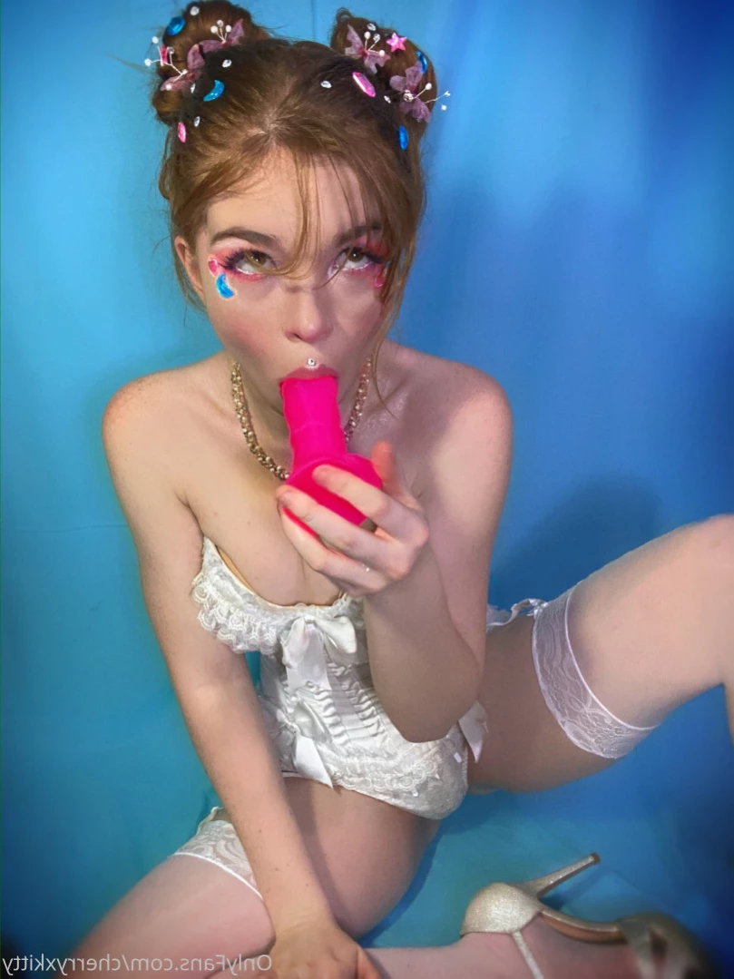 Cherry Doll [ cherryxkitty ] Onlyfans leaked photo 16500828 on Hotleaks.tv