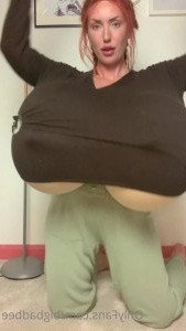 🎀 Big Bad Bee 🎀 [ bigbadbee ] Onlyfans leaked video 3119609 on Hotleaks.tv
