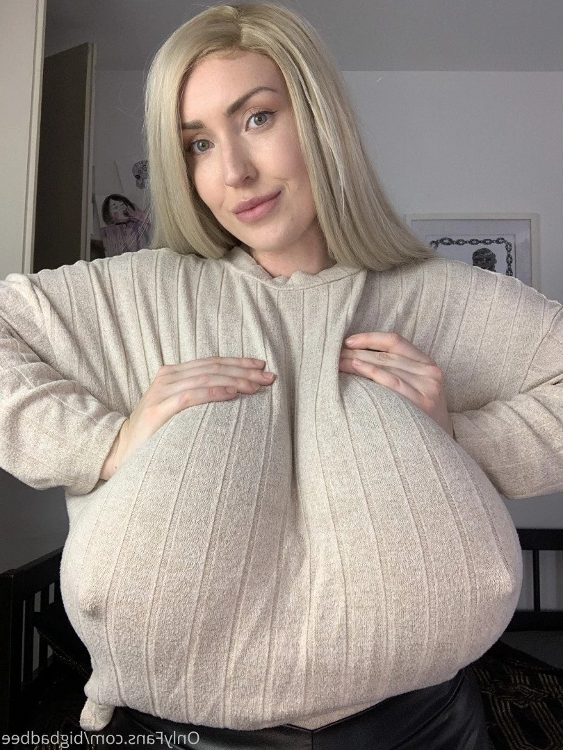 🎀 Big Bad Bee 🎀 [ bigbadbee ] Onlyfans leaked photo 3620937 on Hotleaks.tv