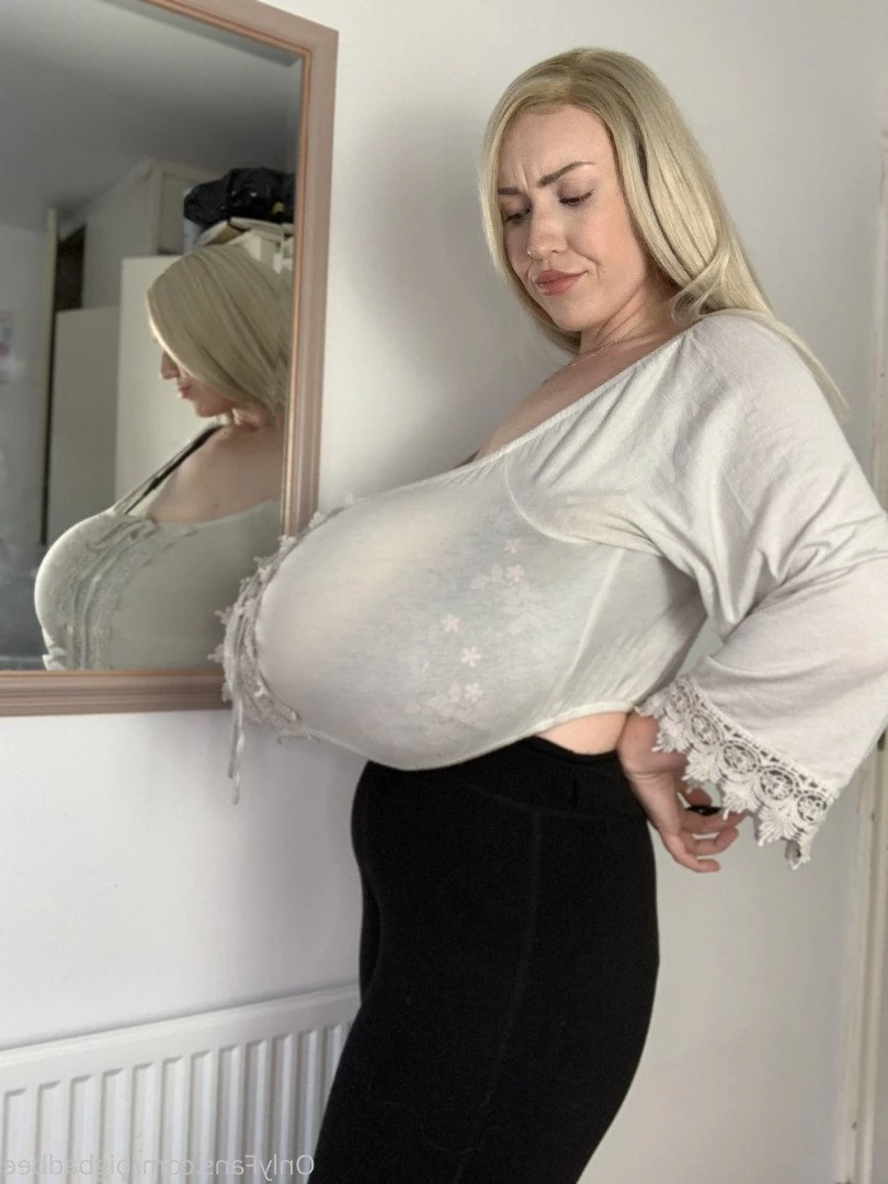 🎀 Big Bad Bee 🎀 [ bigbadbee ] Onlyfans leaked photo 3633998 on Hotleaks.tv