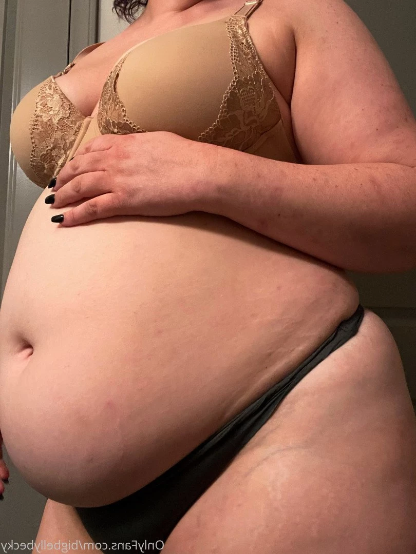 Becky 💕😇 [ bigbellybecky ] Onlyfans leaked photo 3769588 on Hotleaks.tv