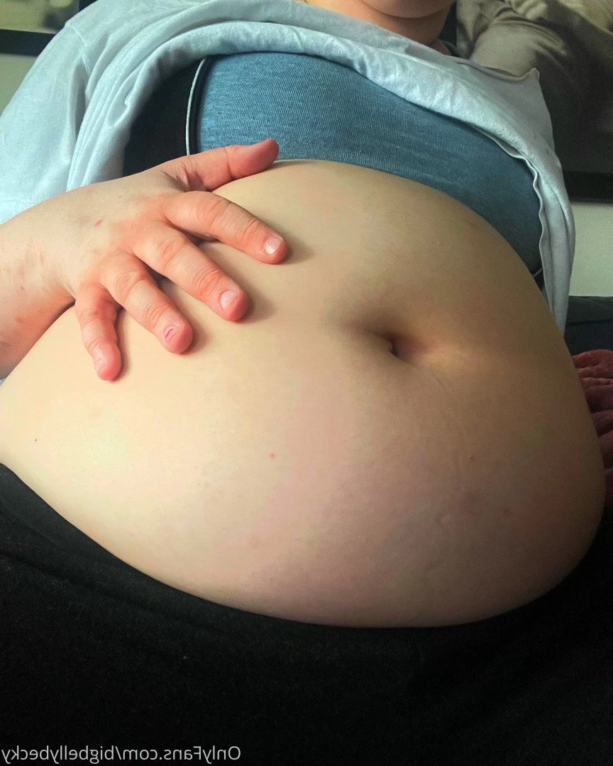 Becky 💕😇 [ bigbellybecky ] Onlyfans leaked photo 3774581 on Hotleaks.tv