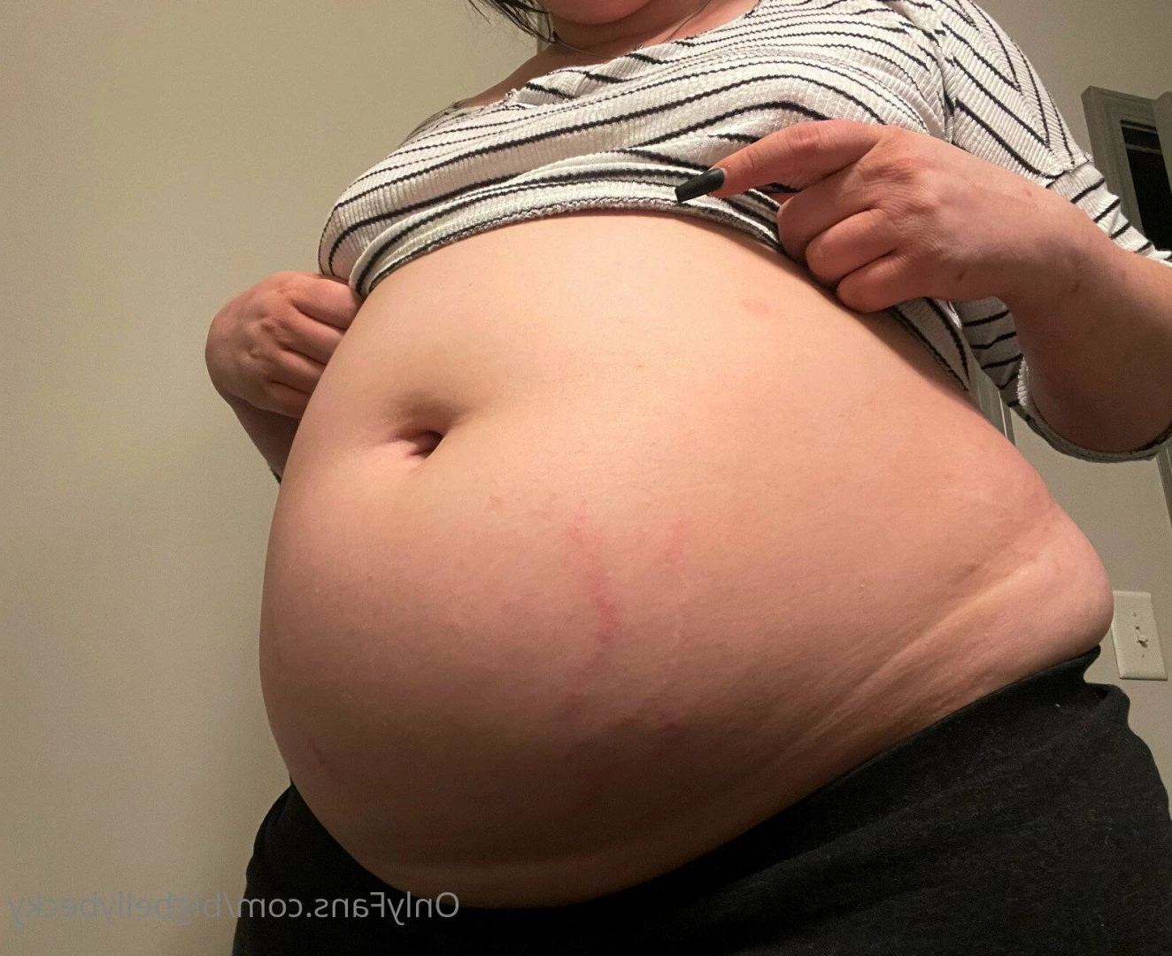 Becky 💕😇 [ bigbellybecky ] Onlyfans leaked photo 3777297 on Hotleaks.tv
