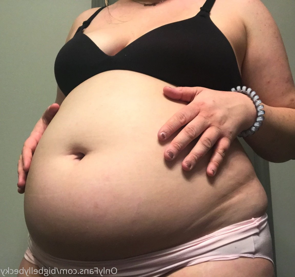 Becky 💕😇 [ bigbellybecky ] Onlyfans leaked photo 3778355 on Hotleaks.tv