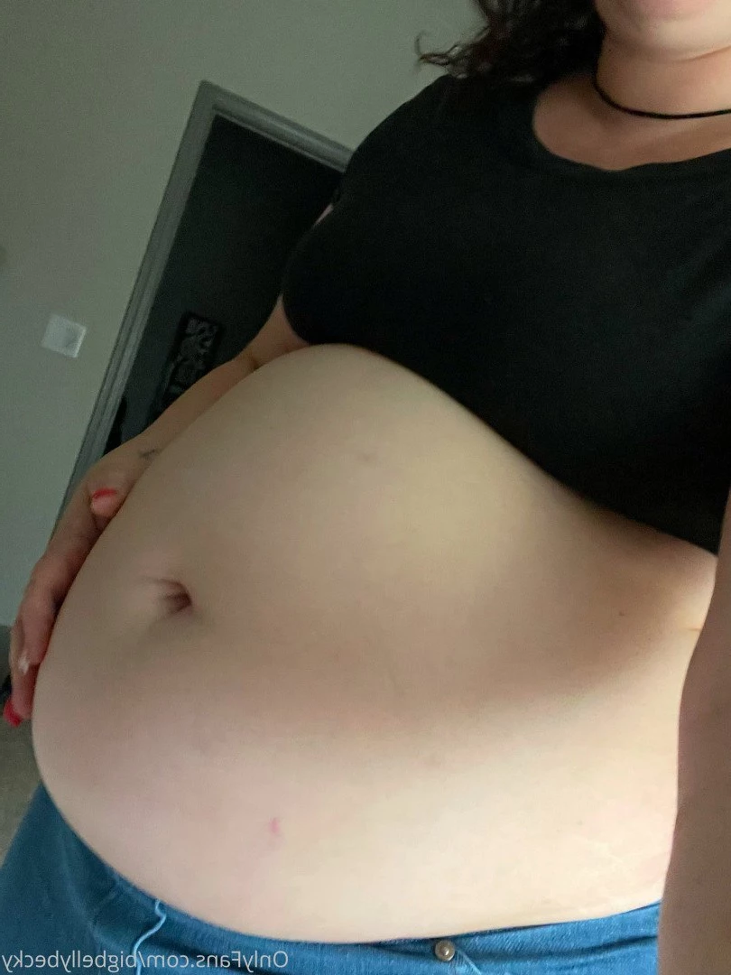 Becky 💕😇 [ bigbellybecky ] Onlyfans leaked photo 3786856 on Hotleaks.tv