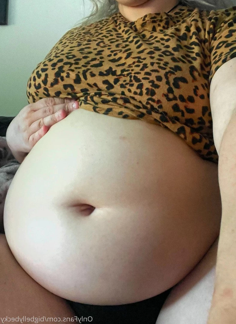 Becky 💕😇 [ bigbellybecky ] Onlyfans leaked photo 3801894 on Hotleaks.tv