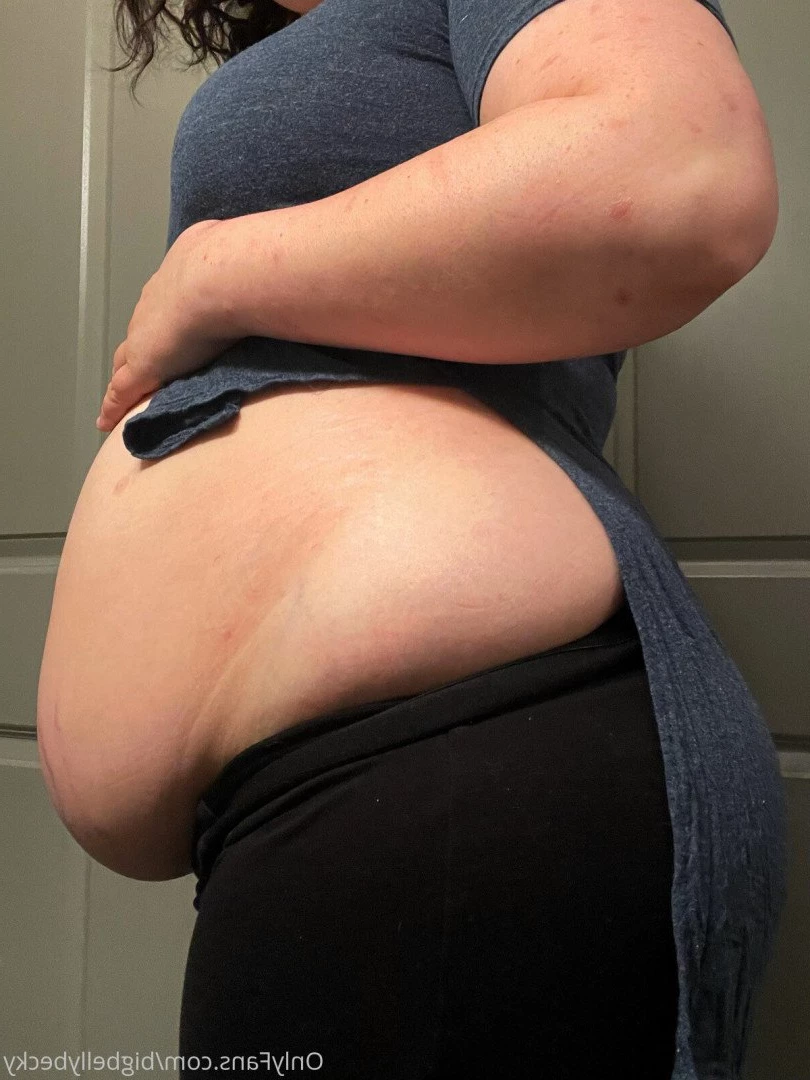 Becky 💕😇 [ bigbellybecky ] Onlyfans leaked photo 3817338 on Hotleaks.tv
