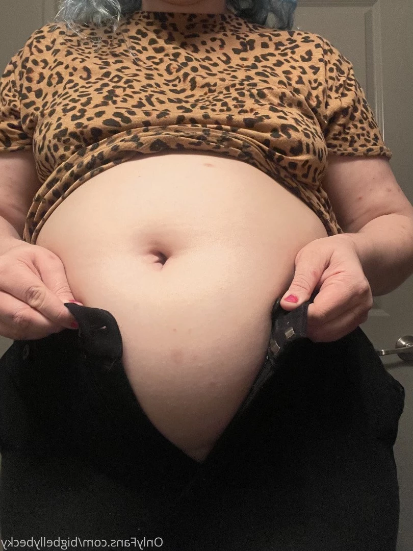 Becky 💕😇 [ bigbellybecky ] Onlyfans leaked photo 3832882 on Hotleaks.tv