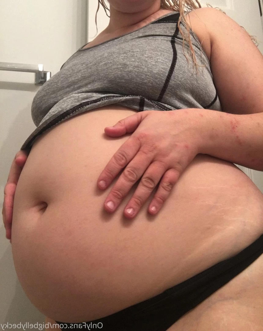 Becky 💕😇 [ bigbellybecky ] Onlyfans leaked photo 3837697 on Hotleaks.tv