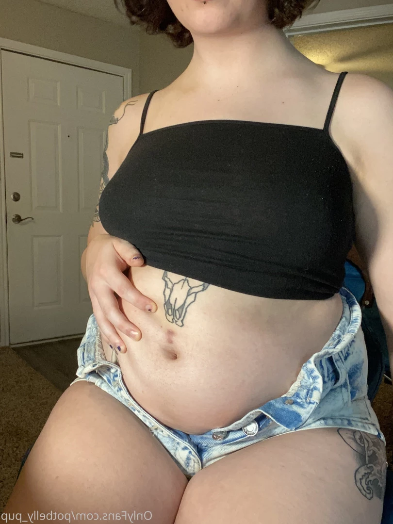 Benni [ bigbellybenni ] Onlyfans leaked photo 5849301 on Hotleaks.tv