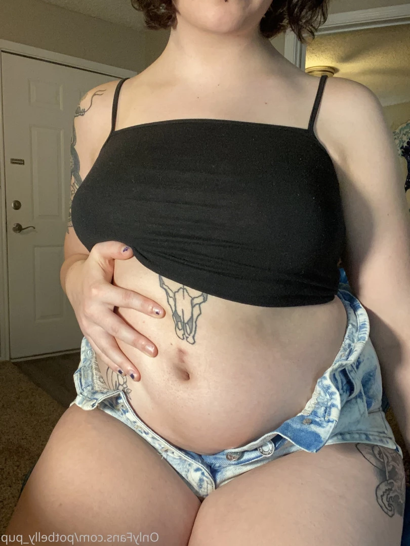 Benni [ bigbellybenni ] Onlyfans leaked photo 5849705 on Hotleaks.tv