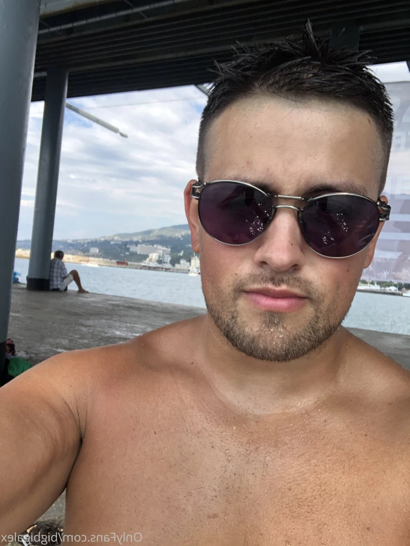 BigBig [ bigbigalex ] Onlyfans leaked photo 6136087 on Hotleaks.tv