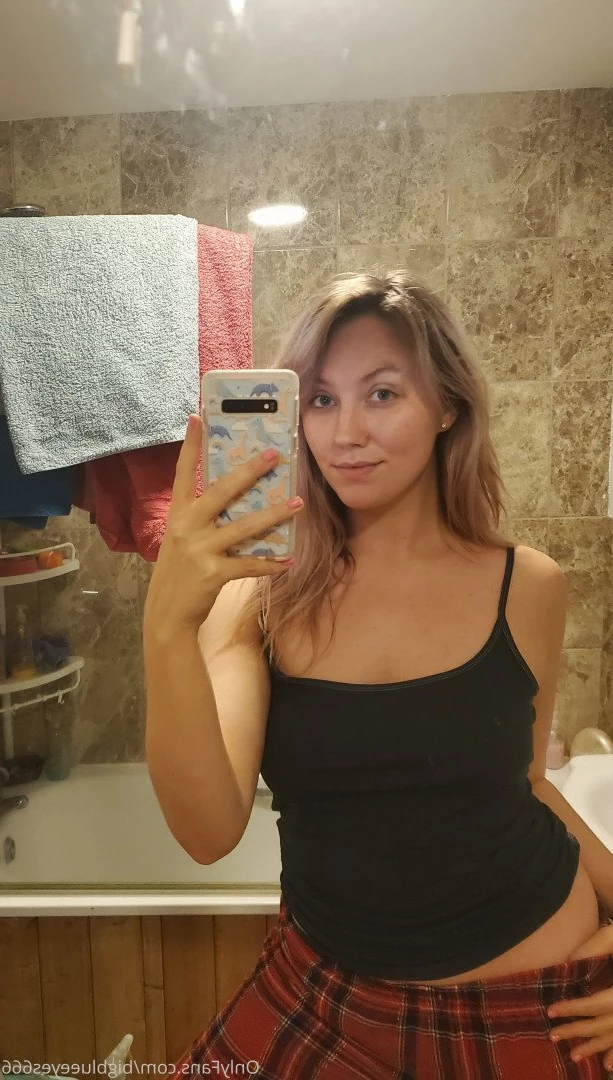 🦊💙BIG BOOTY BLUE EYES FREE 💙🦊 [ bigblueeyes666 ] Onlyfans leaked photo 3512661 on Hotleaks.tv