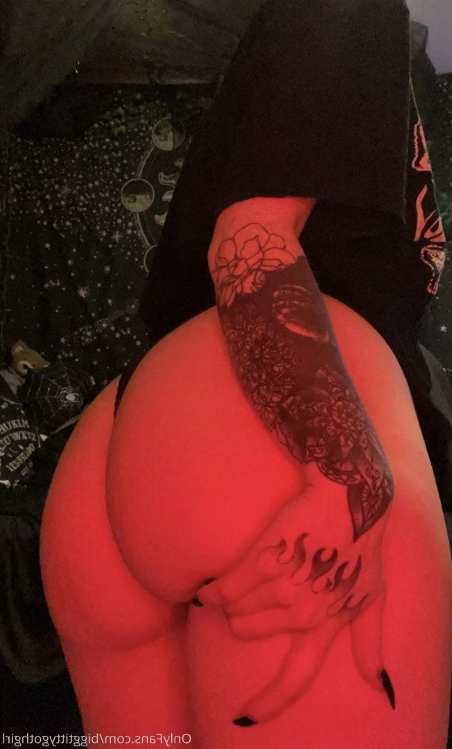 Lexi [ biggtittygothgirl ] Onlyfans leaked photo 3661237 on Hotleaks.tv