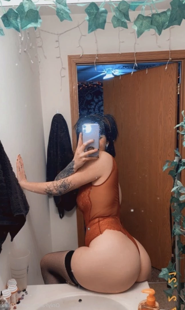 Lexi [ biggtittygothgirl ] Onlyfans leaked photo 3662403 on Hotleaks.tv