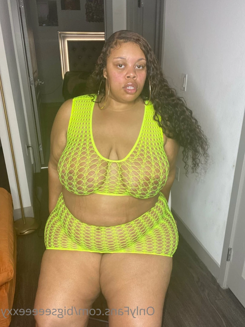 𝗕𝗕𝗪 𝗙𝗔𝗡𝗧𝗔𝗦𝗬 👄 [ bigseeeeexxy ] Onlyfans leaked photo 10865266 on Hotleaks.tv