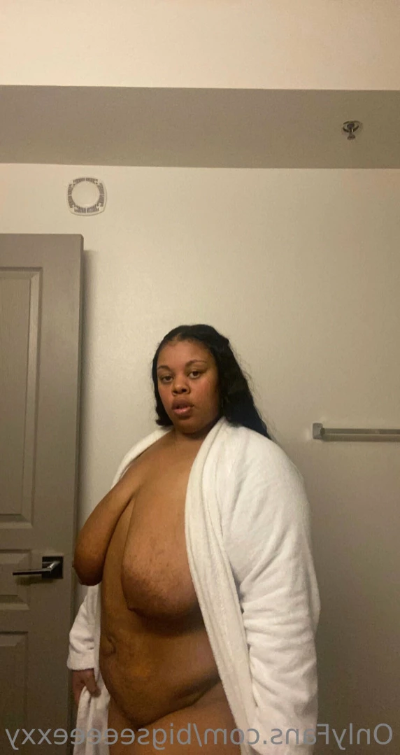 𝗕𝗕𝗪 𝗙𝗔𝗡𝗧𝗔𝗦𝗬 👄 [ bigseeeeexxy ] Onlyfans leaked photo 10914734 on Hotleaks.tv