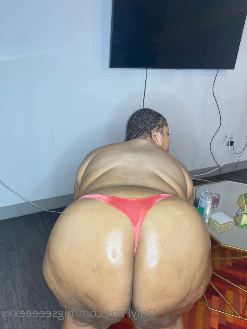 𝗕𝗕𝗪 𝗙𝗔𝗡𝗧𝗔𝗦𝗬 👄 [ bigseeeeexxy ] Onlyfans leaked photo 10965098 on Hotleaks.tv
