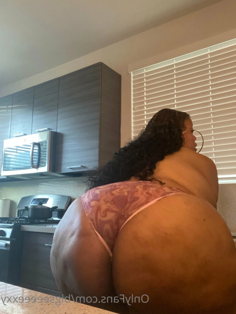 𝗕𝗕𝗪 𝗙𝗔𝗡𝗧𝗔𝗦𝗬 👄 [ bigseeeeexxy ] Onlyfans leaked photo 10982813 on Hotleaks.tv