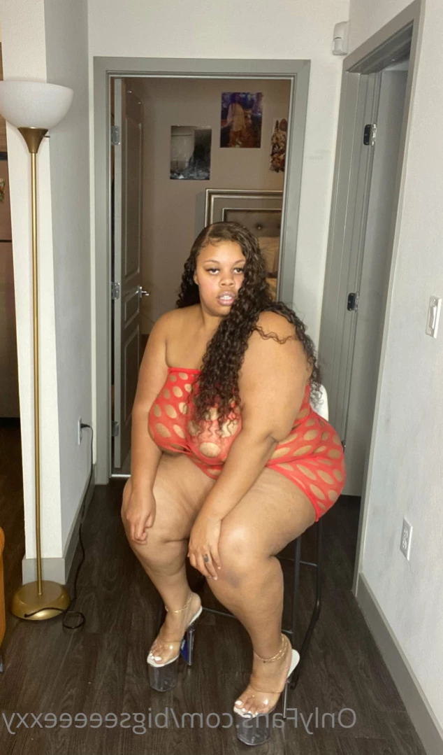 𝗕𝗕𝗪 𝗙𝗔𝗡𝗧𝗔𝗦𝗬 👄 [ bigseeeeexxy ] Onlyfans leaked photo 11028743 on Hotleaks.tv