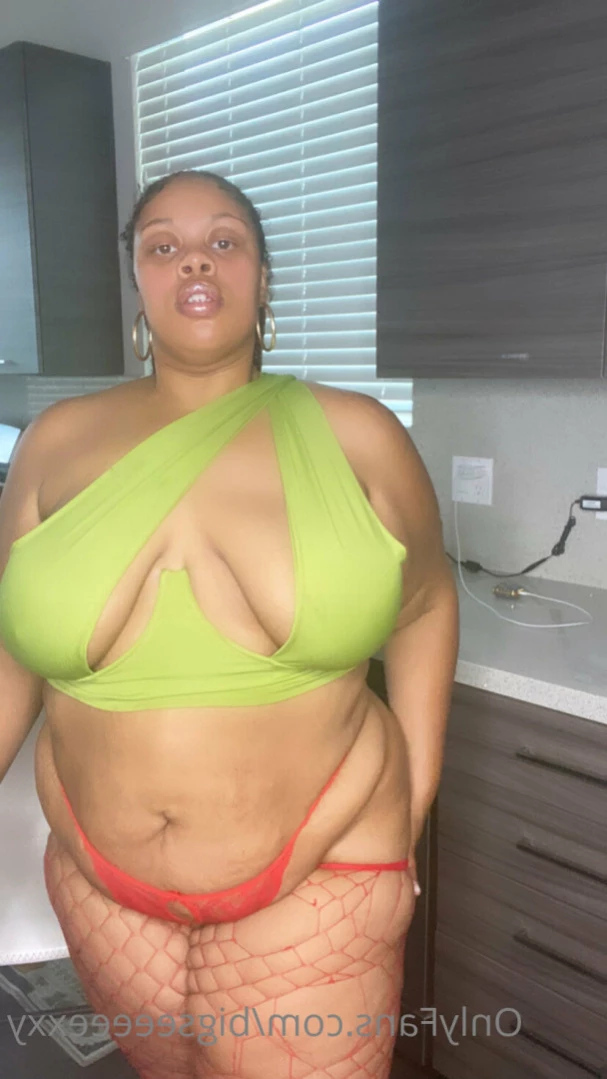 𝗕𝗕𝗪 𝗙𝗔𝗡𝗧𝗔𝗦𝗬 👄 [ bigseeeeexxy ] Onlyfans leaked photo 11417424 on Hotleaks.tv