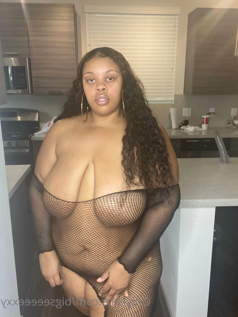 𝗕𝗕𝗪 𝗙𝗔𝗡𝗧𝗔𝗦𝗬 👄 [ bigseeeeexxy ] Onlyfans leaked photo 11858134 on Hotleaks.tv