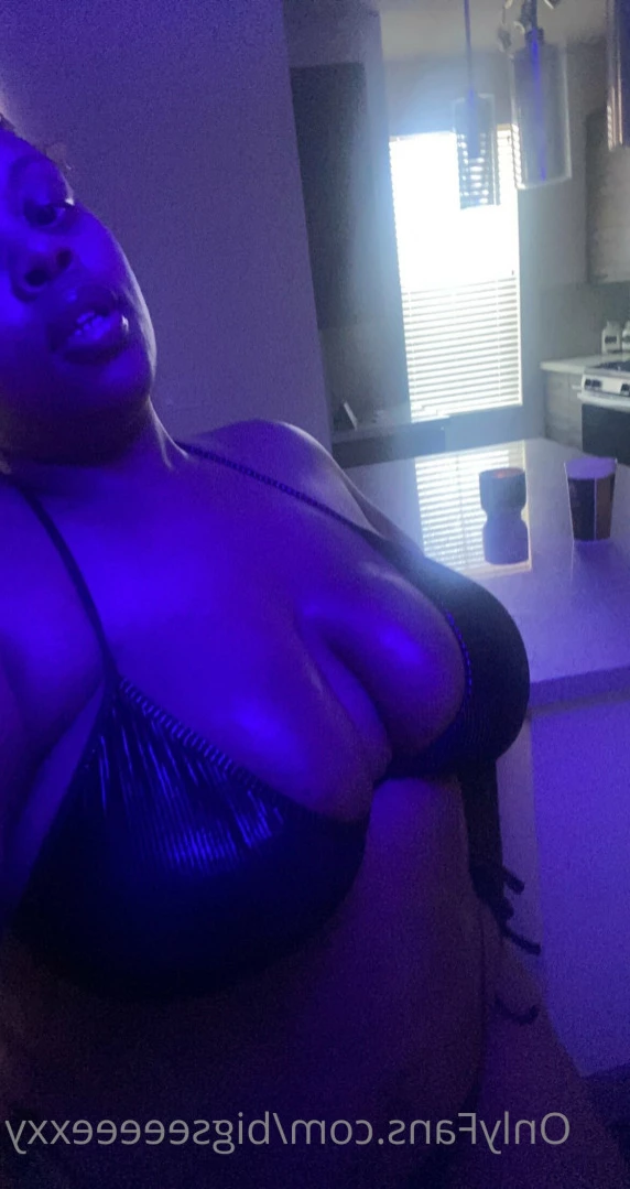 𝗕𝗕𝗪 𝗙𝗔𝗡𝗧𝗔𝗦𝗬 👄 [ bigseeeeexxy ] Onlyfans leaked photo 11858952 on Hotleaks.tv
