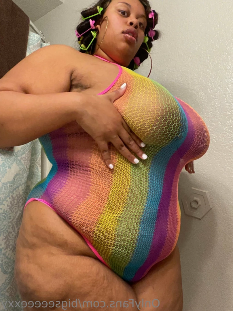 𝗕𝗕𝗪 𝗙𝗔𝗡𝗧𝗔𝗦𝗬 👄 [ bigseeeeexxy ] Onlyfans leaked photo 12107143 on Hotleaks.tv