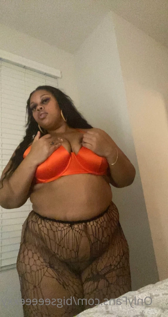 𝗕𝗕𝗪 𝗙𝗔𝗡𝗧𝗔𝗦𝗬 👄 [ bigseeeeexxy ] Onlyfans leaked photo 12341052 on Hotleaks.tv