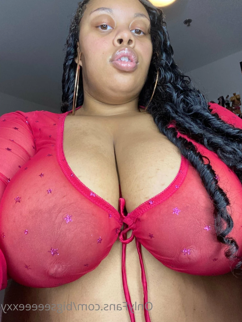 𝗕𝗕𝗪 𝗙𝗔𝗡𝗧𝗔𝗦𝗬 👄 [ bigseeeeexxy ] Onlyfans leaked photo 12501182 on Hotleaks.tv