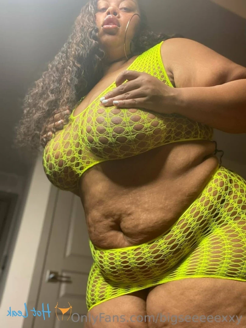𝗕𝗕𝗪 𝗙𝗔𝗡𝗧𝗔𝗦𝗬 👄 [ bigseeeeexxy ] Onlyfans leaked photo 12508835 on Hotleaks.tv