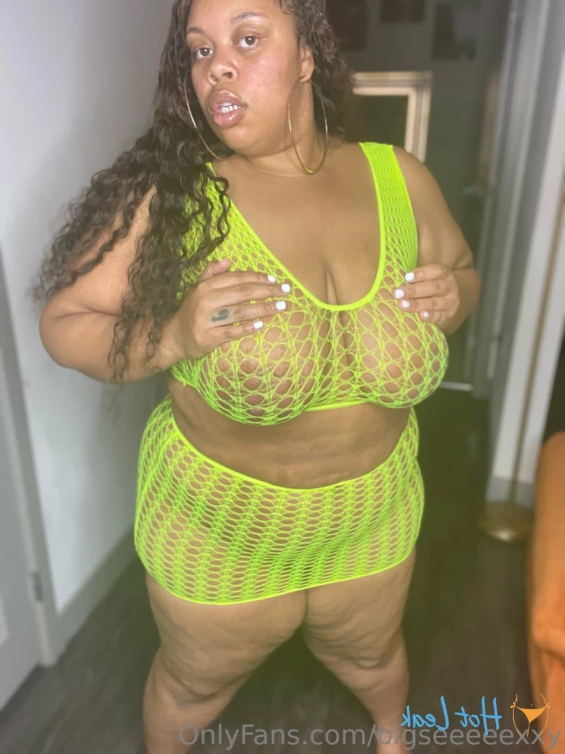 𝗕𝗕𝗪 𝗙𝗔𝗡𝗧𝗔𝗦𝗬 👄 [ bigseeeeexxy ] Onlyfans leaked photo 12510397 on Hotleaks.tv
