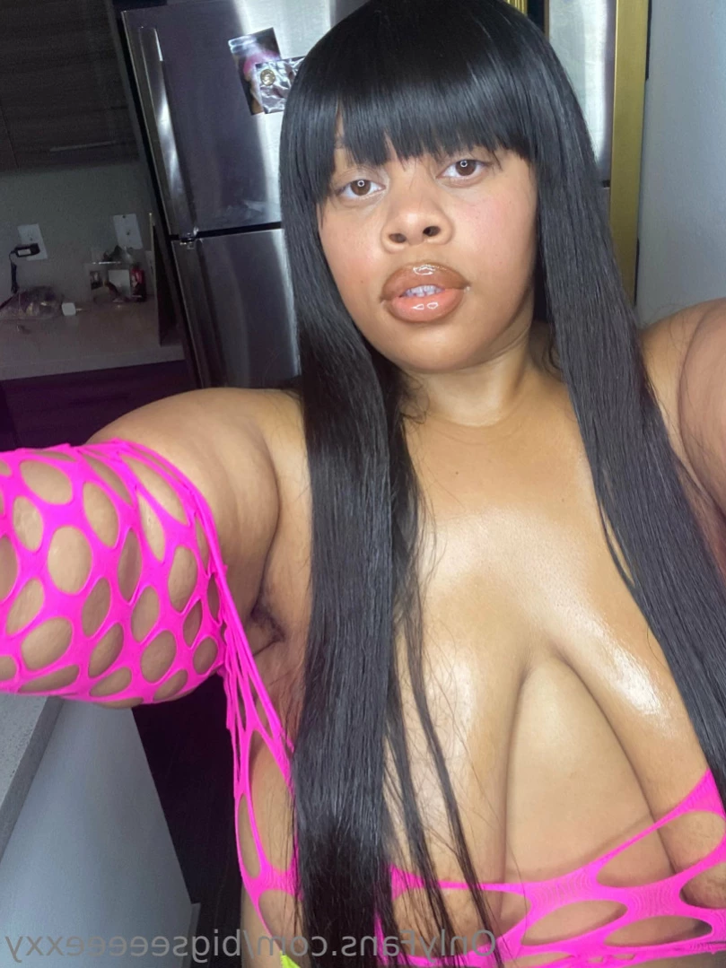 𝗕𝗕𝗪 𝗙𝗔𝗡𝗧𝗔𝗦𝗬 👄 [ bigseeeeexxy ] Onlyfans leaked photo 12510842 on Hotleaks.tv
